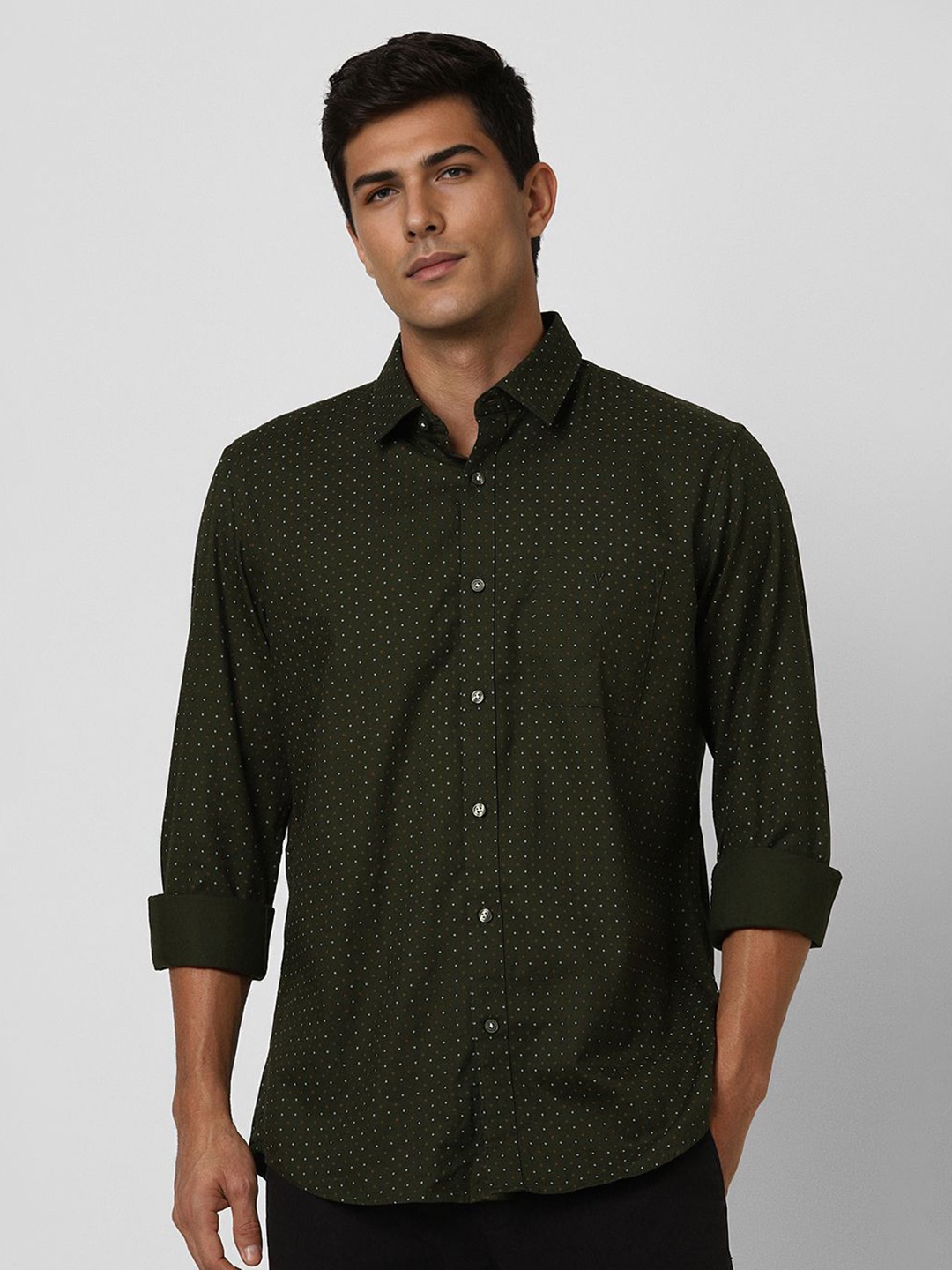 Van Heusen Sport Men Slim Fit Floral Opaque Printed Casual Shirt, Green
Van Heusen Sport Men Slim Fit Floral Opaque Printed Casual Shirt, Green