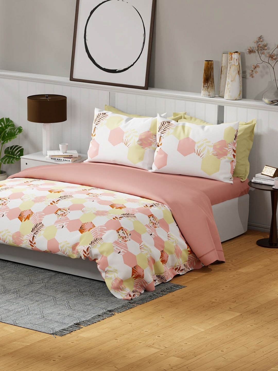 United Colors of Benetton Peach-Coloured & White Floral 144 TC Queen Bedsheet with 2 Pillow Covers
United Colors of Benetton Peach-Coloured & White Floral 144 TC Queen Bedsheet with 2 Pillow Covers