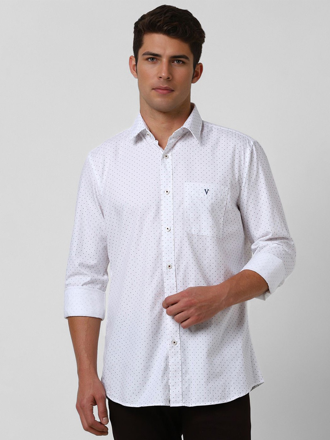 Van Heusen Sport Men Slim Fit Floral Opaque Printed Casual Shirt, White
Van Heusen Sport Men Slim Fit Floral Opaque Printed Casual Shirt, White