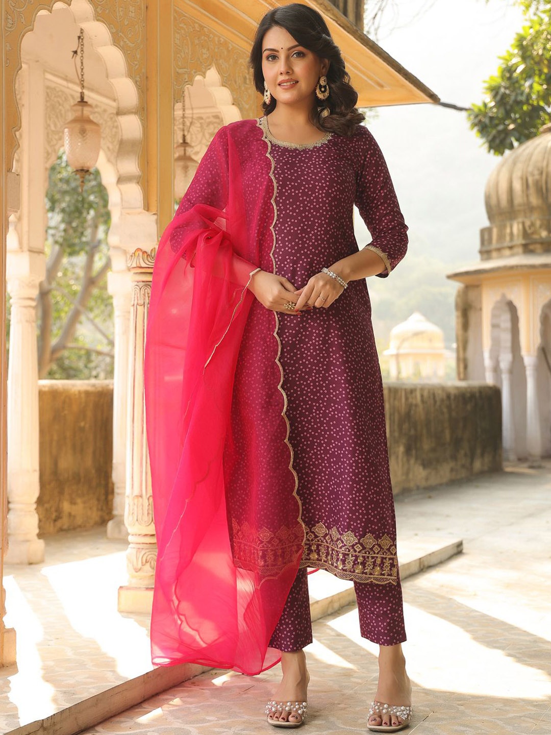 KALINI Women Bandhani Printed Regular Kurta with Trousers & With Dupatta, Burgundy
KALINI Women Bandhani Printed Regular Kurta with Trousers & With Dupatta, Burgundy