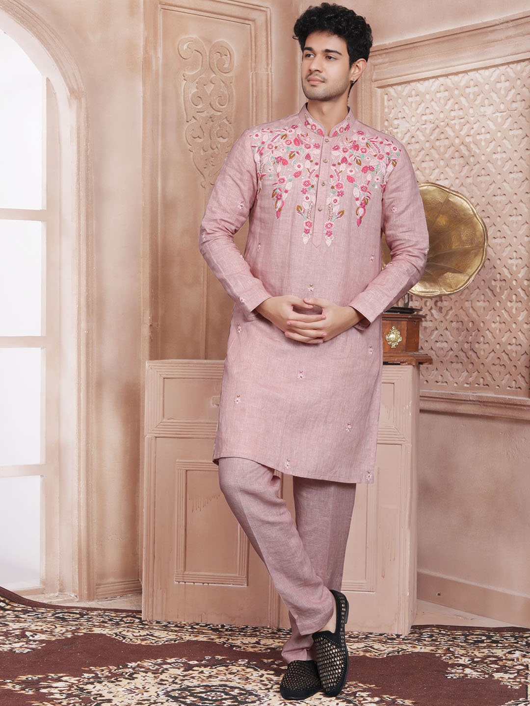 EVASTRO Floral Embroidered Beads and Stones Pure Cotton Straight Kurta With Pyjama, Pink
EVASTRO Floral Embroidered Beads and Stones Pure Cotton Straight Kurta With Pyjama, Pink