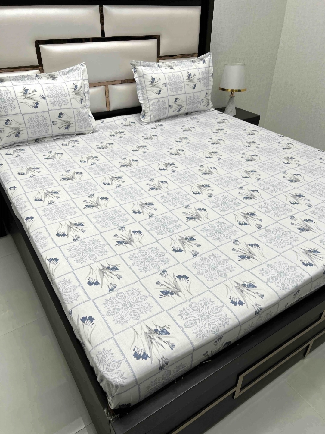Pure Decor Cotton King Size Double Bedsheet With 2 Pillow Covers 108 in X 108 in, White
Pure Decor Cotton King Size Double Bedsheet With 2 Pillow Covers 108 in X 108 in, White