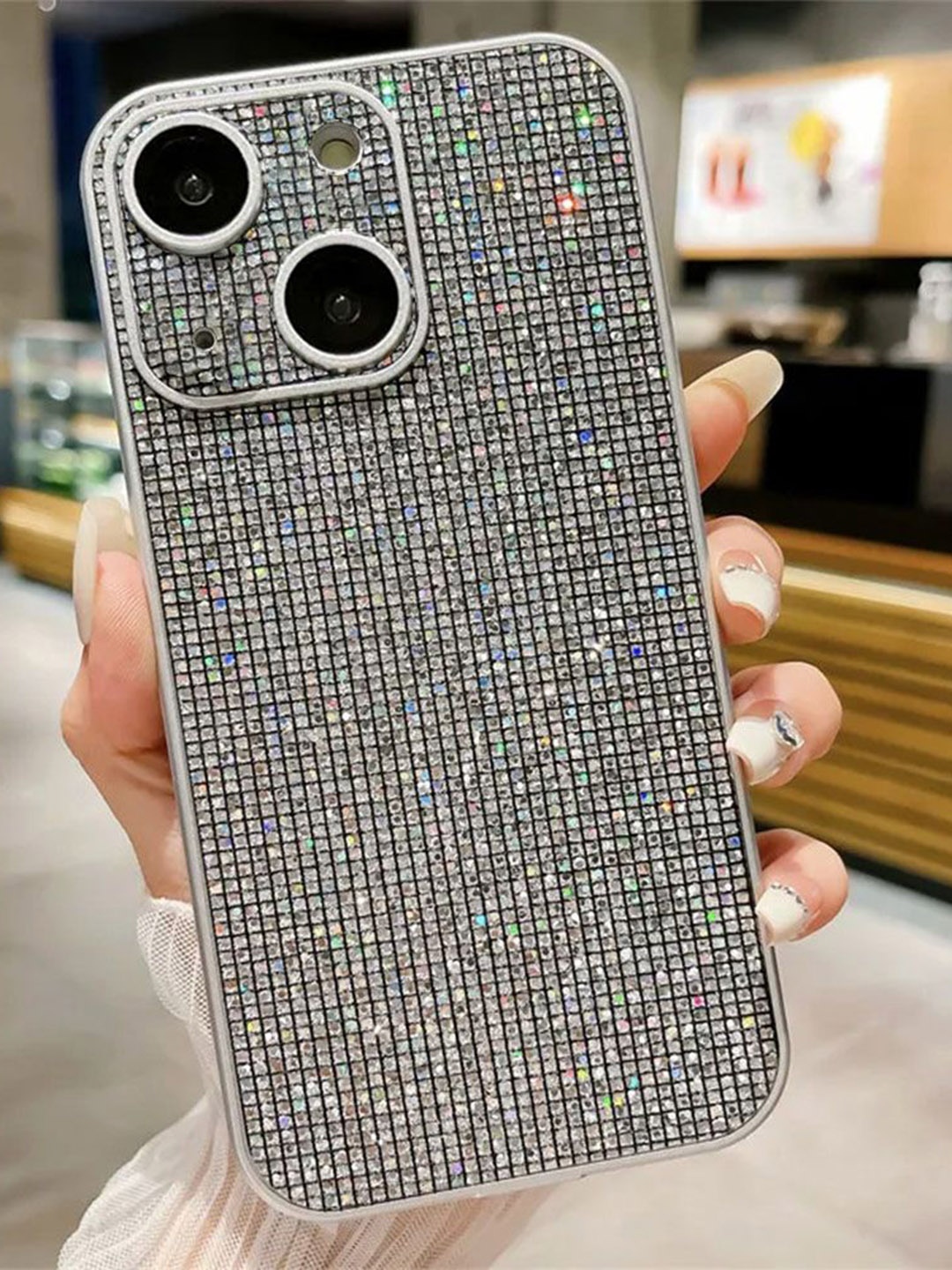 Luxury Kase Glitter Full Lens Protection iPhone 14 Plus Back Case Mobile Accessories, Silver
Luxury Kase Glitter Full Lens Protection iPhone 14 Plus Back Case Mobile Accessories, Silver