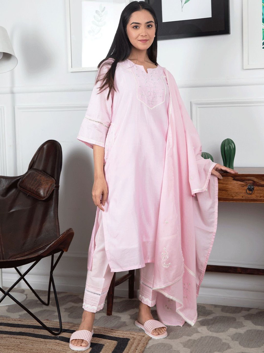zuri Ethnic Motifs Embroidered Chanderi Cotton Straight Kurta with Trousers & With Dupatta, Pink
zuri Ethnic Motifs Embroidered Chanderi Cotton Straight Kurta with Trousers & With Dupatta, Pink