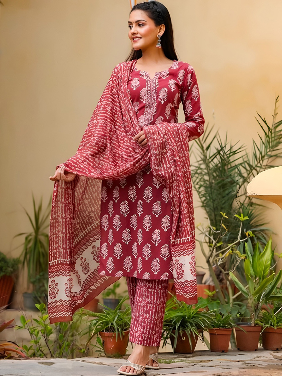 Lali Creation Women Ethnic Motifs Printed Regular Gotta Patti Kurta with Palazzos & With Dupatta, Maroon
Lali Creation Women Ethnic Motifs Printed Regular Gotta Patti Kurta with Palazzos & With Dupatta, Maroon