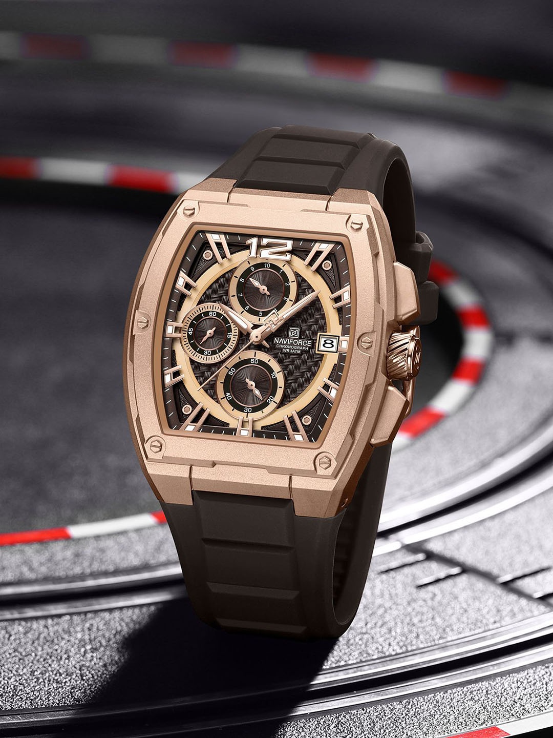 Naviforce Men Embellished Dial & Straps Analogue Chronograph Watch NF8050_RG RG CE, Rose gold
Naviforce Men Embellished Dial & Straps Analogue Chronograph Watch NF8050_RG RG CE, Rose gold