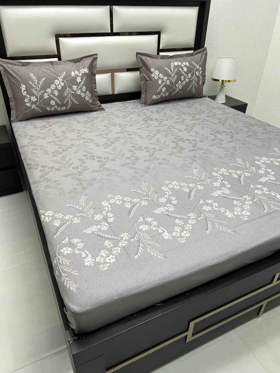 Pure Decor Grey Floral 250 TC King Bedsheet with 2 Pillow Covers
Pure Decor Grey Floral 250 TC King Bedsheet with 2 Pillow Covers