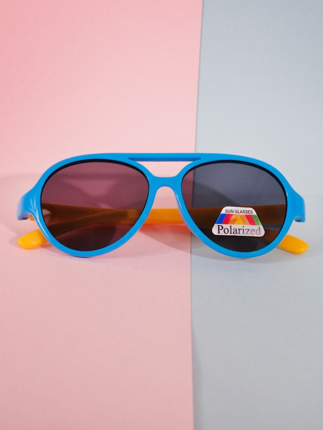 DukieKooky Kids Aviator Sunglasses with Polarised and UV Protected Lens DKSG514E-Blue
DukieKooky Kids Aviator Sunglasses with Polarised and UV Protected Lens DKSG514E-Blue