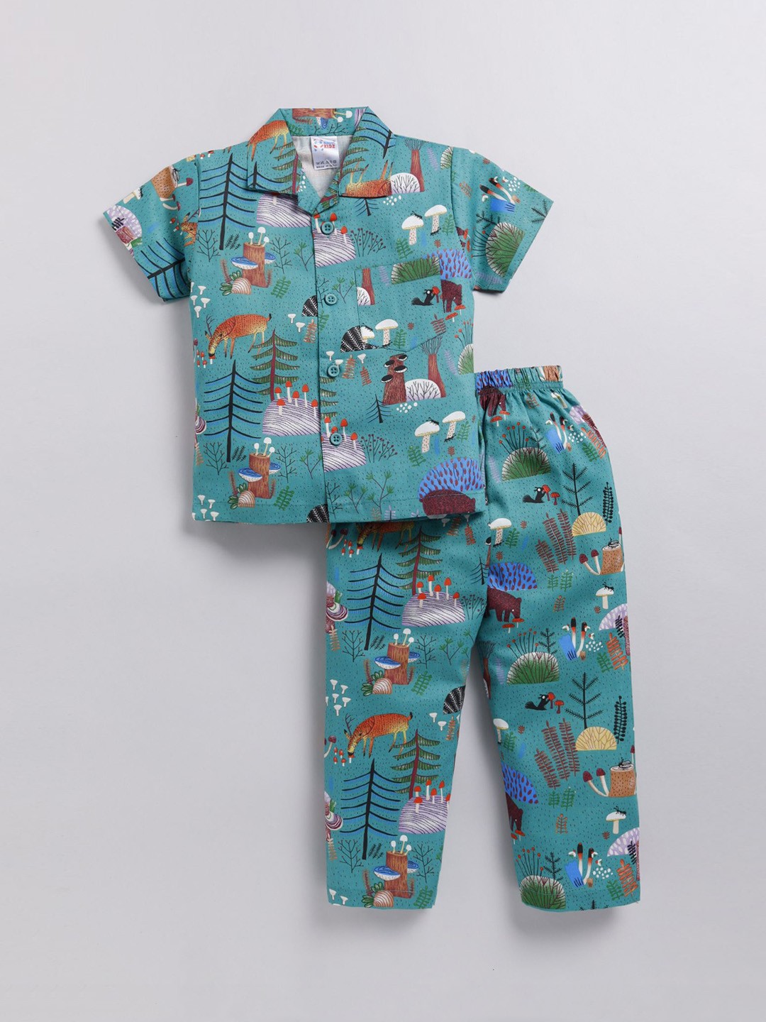 NAUTI KIDZ Boys Printed Printed Shirt Collar Short Sleeves Pure Cotton Night suit, Green
NAUTI KIDZ Boys Printed Printed Shirt Collar Short Sleeves Pure Cotton Night suit, Green