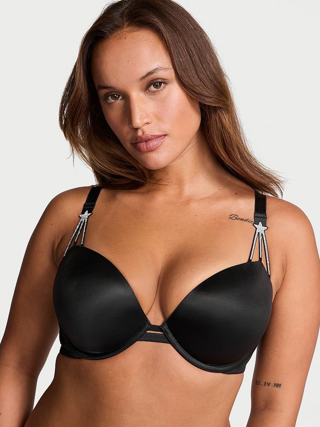 Victoria's Secret Women Medium Coverage Underwired Heavily Padded Push-Up Bra, Black
Victoria's Secret Women Medium Coverage Underwired Heavily Padded Push-Up Bra, Black