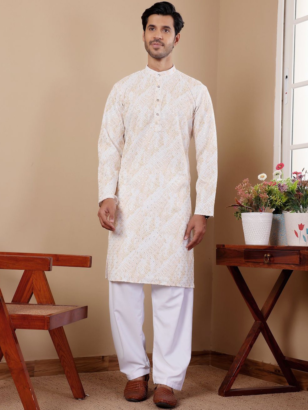 Rawayi Ethnic Motifs Embroidered Sequinned Band Collar Cotton Straight Kurta, Yellow
Rawayi Ethnic Motifs Embroidered Sequinned Band Collar Cotton Straight Kurta, Yellow
