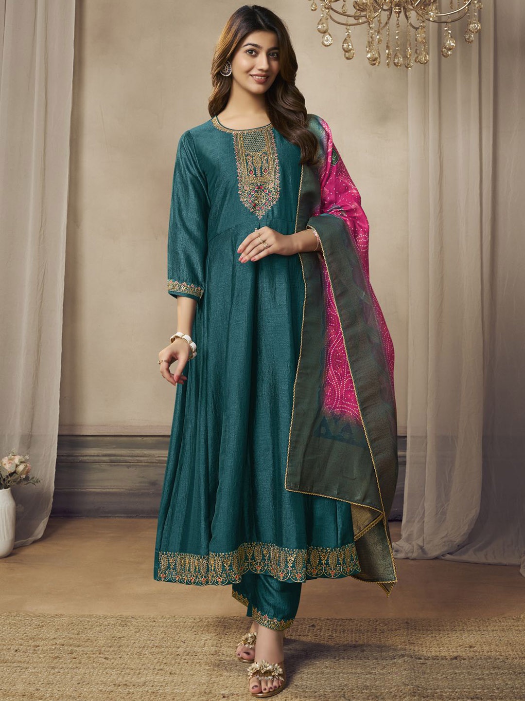all about you Green Floral Embroidered Round Neck Anarkali Kurta With Trousers & Dupatta
all about you Green Floral Embroidered Round Neck Anarkali Kurta With Trousers & Dupatta