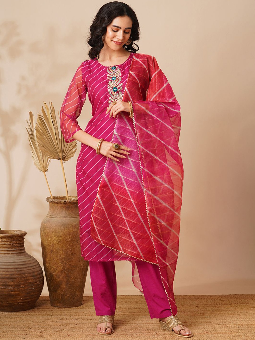 FASHOR Megenta Round Neck Leheriya Printed Straight Kurta with Trouser & Dupatta, Magenta
FASHOR Megenta Round Neck Leheriya Printed Straight Kurta with Trouser & Dupatta, Magenta
