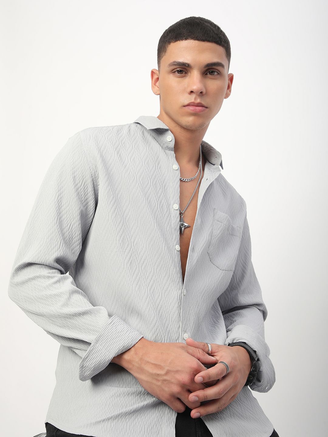 VASTRADO Men Classic Spread Collar Vertical Stripes Self Design Slim Fit Casual Shirt, Grey
VASTRADO Men Classic Spread Collar Vertical Stripes Self Design Slim Fit Casual Shirt, Grey
