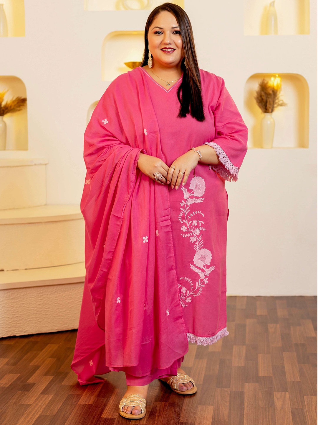 LALI JAIPUR Plus Size Embroidered Thread Work Pure Cotton Kurta With Trouser & Dupatta, Pink
LALI JAIPUR Plus Size Embroidered Thread Work Pure Cotton Kurta With Trouser & Dupatta, Pink
