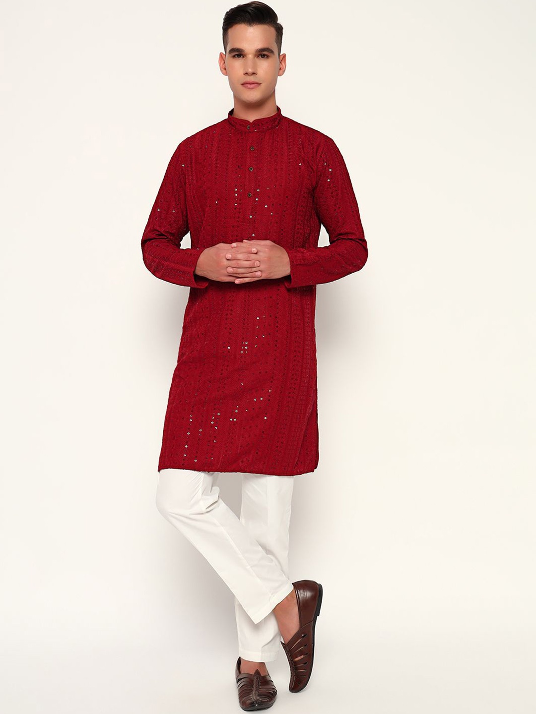ZARI Geometric Embroidered Sequinned Jacquard Weave Mandarin Collar Cotton Straight Kurta, Maroon
ZARI Geometric Embroidered Sequinned Jacquard Weave Mandarin Collar Cotton Straight Kurta, Maroon