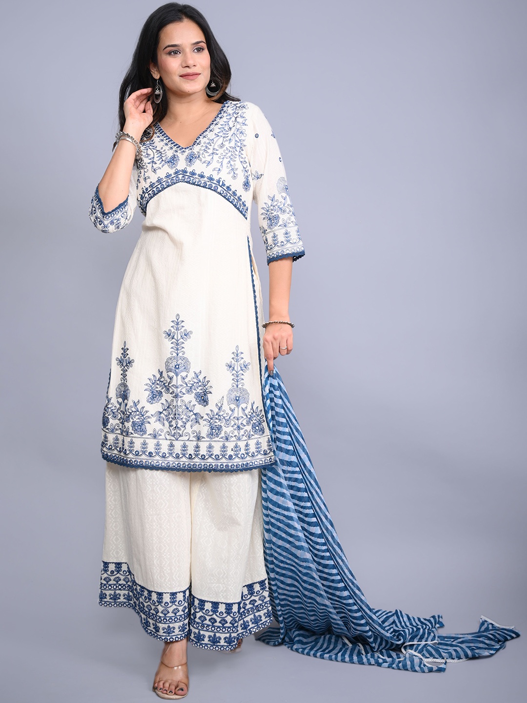 Juniper Ethnic Motifs Embroidered Pure Cotton Kurta With Palazzos & Dupatta, White
Juniper Ethnic Motifs Embroidered Pure Cotton Kurta With Palazzos & Dupatta, White