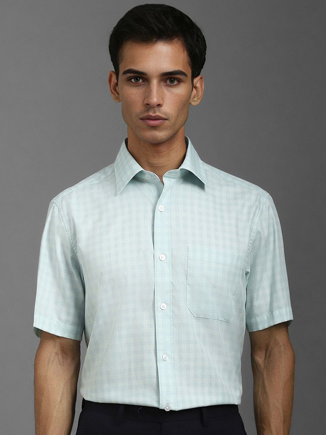 Louis Philippe Men Classic Spread Collar Checked Cotton Formal Shirt, Turquoise blue
Louis Philippe Men Classic Spread Collar Checked Cotton Formal Shirt, Turquoise blue