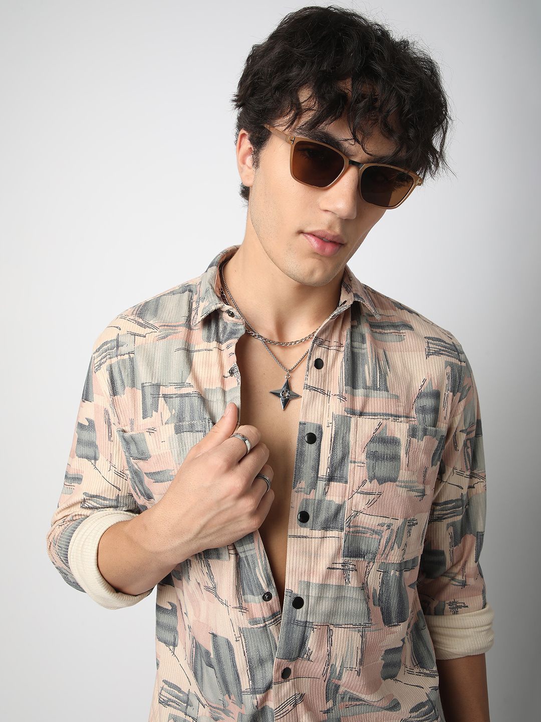 VASTRADO Men Classic Spread Collar Abstract Printed Cotton Slim Fit Casual Shirt, Mauve
VASTRADO Men Classic Spread Collar Abstract Printed Cotton Slim Fit Casual Shirt, Mauve