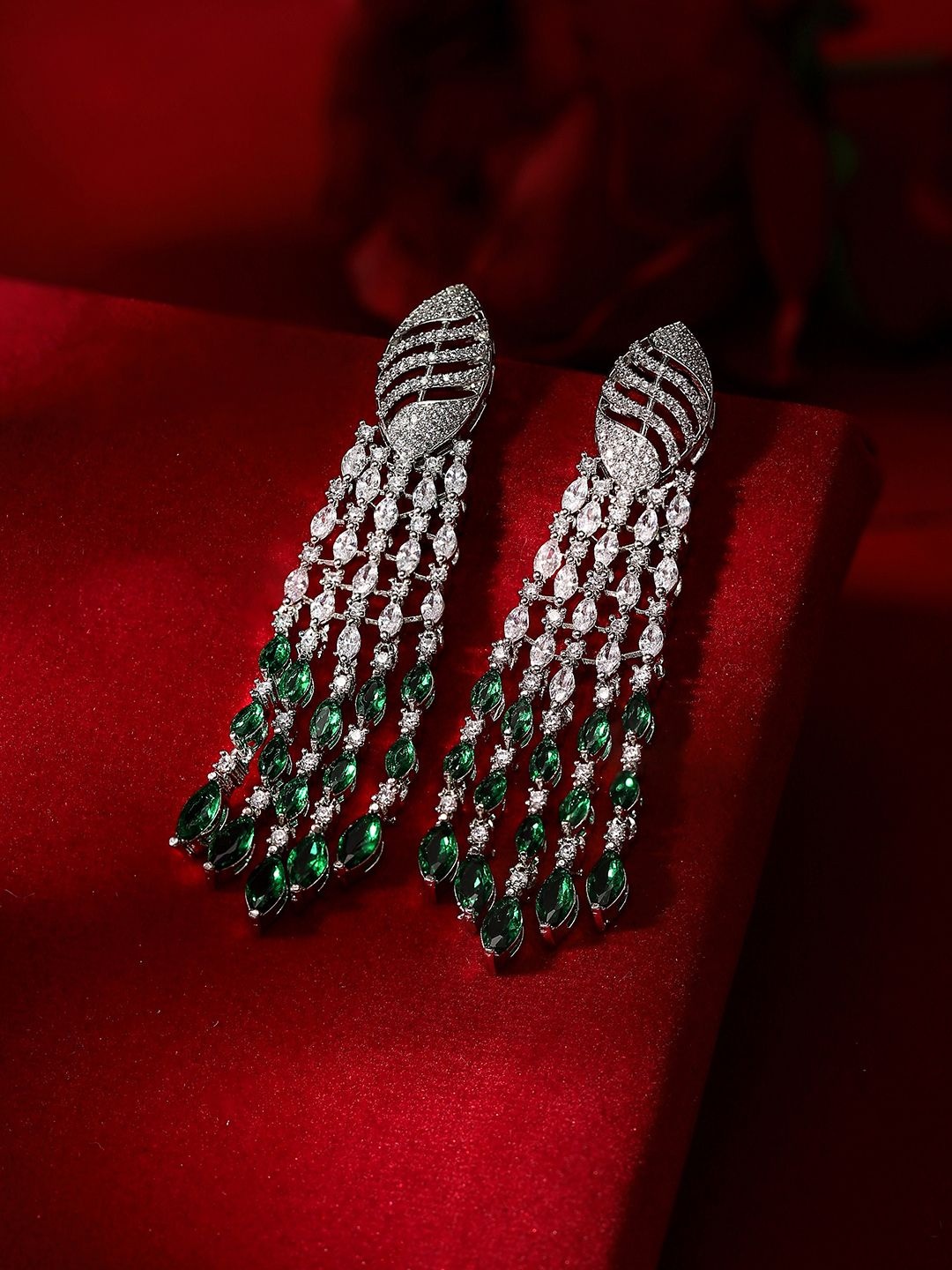 Priyaasi Silver-Plated American Diamond Stone Studded Floral Teardrop Shaped Drop Earrings
Priyaasi Silver-Plated American Diamond Stone Studded Floral Teardrop Shaped Drop Earrings