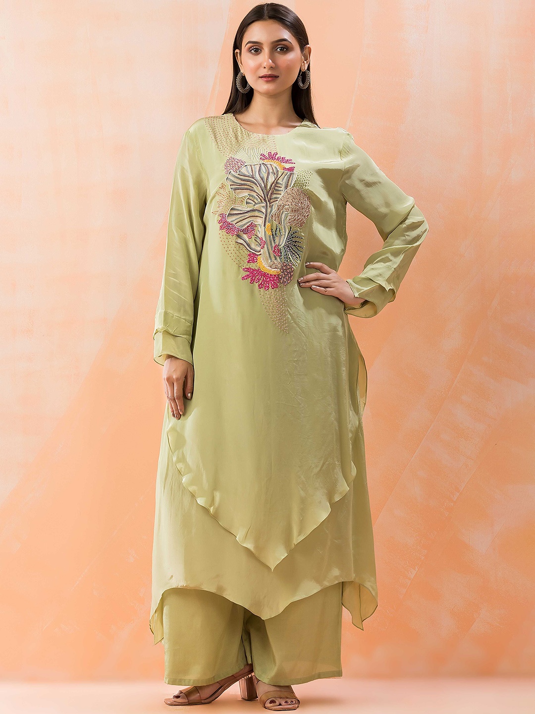 SACRED SUTA Floral Yoke Design Layered Beads and Stones Straight Kurta With Palazzo, Green
SACRED SUTA Floral Yoke Design Layered Beads and Stones Straight Kurta With Palazzo, Green