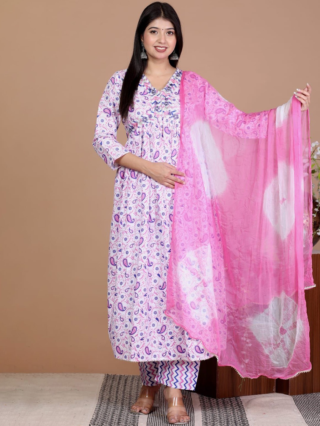 MILAAV Floral Printed Thread Work Pure Cotton Empire A-Line Kurta with Trouser & Dupatta, Pink
MILAAV Floral Printed Thread Work Pure Cotton Empire A-Line Kurta with Trouser & Dupatta, Pink