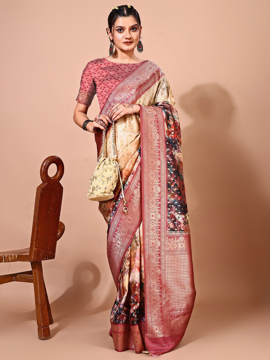 Avyay Creation Floral Printed Zari Festive Wear Saree, Beige
Avyay Creation Floral Printed Zari Festive Wear Saree, Beige