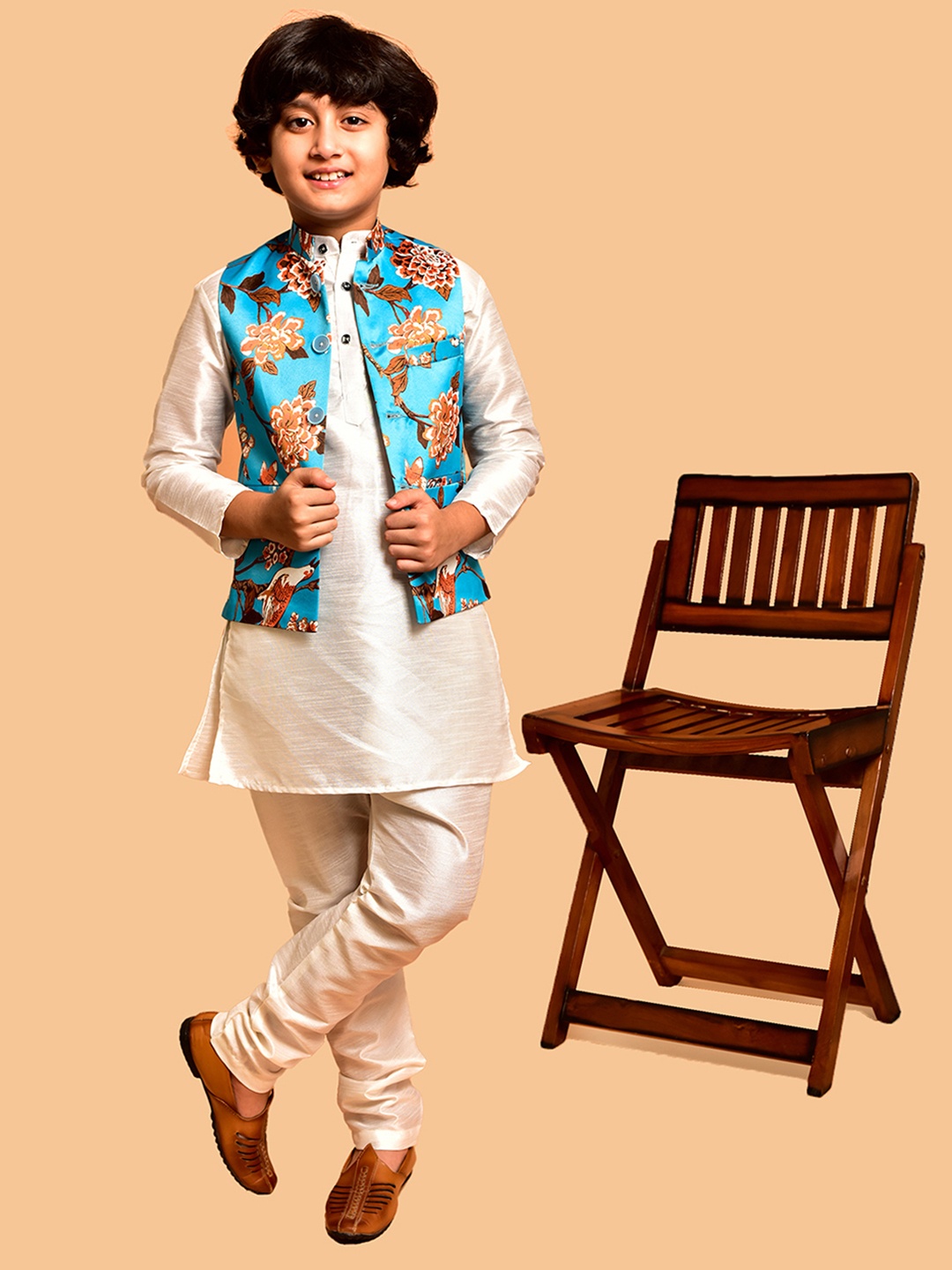 PRINTCULTR Boys Mandarin Collar Straight Kurta With Churidar And Printed Nehru jacket, White
PRINTCULTR Boys Mandarin Collar Straight Kurta With Churidar And Printed Nehru jacket, White