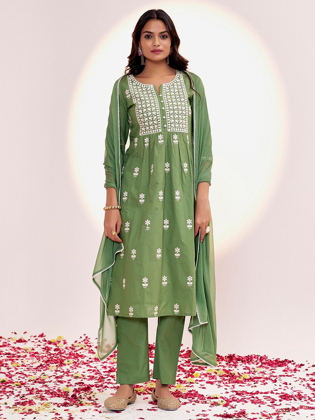 Jaipur Kurti Embroidered Thread Work Pure Cotton Kurta With Trouser & Dupatta, Green
Jaipur Kurti Embroidered Thread Work Pure Cotton Kurta With Trouser & Dupatta, Green