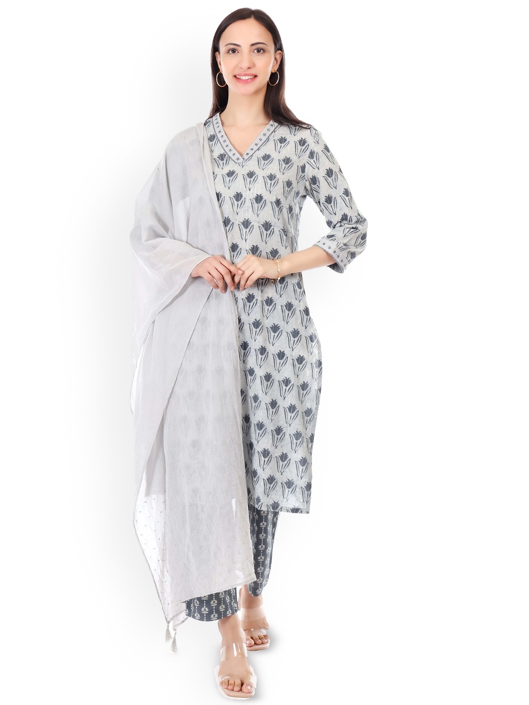 GRIVA Floral Printed Regular Pure Cotton Straight Kurta With Trouser With Dupatta, Grey
GRIVA Floral Printed Regular Pure Cotton Straight Kurta With Trouser With Dupatta, Grey