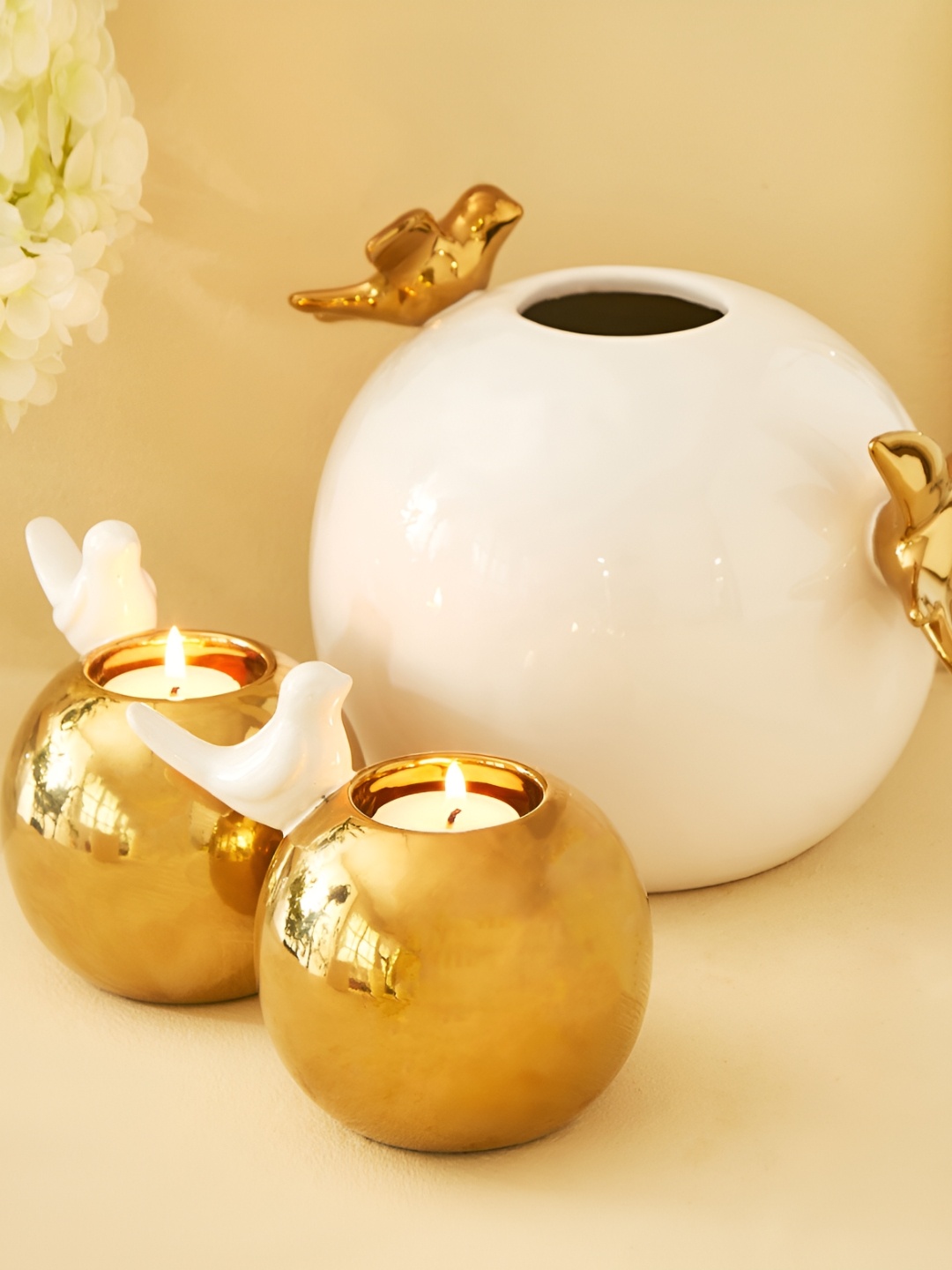 Home Centre Stellar Fantasy Mia Goldtoned 3 Pieces Ceramic T-Light Candle Holders, Gold
Home Centre Stellar Fantasy Mia Goldtoned 3 Pieces Ceramic T-Light Candle Holders, Gold