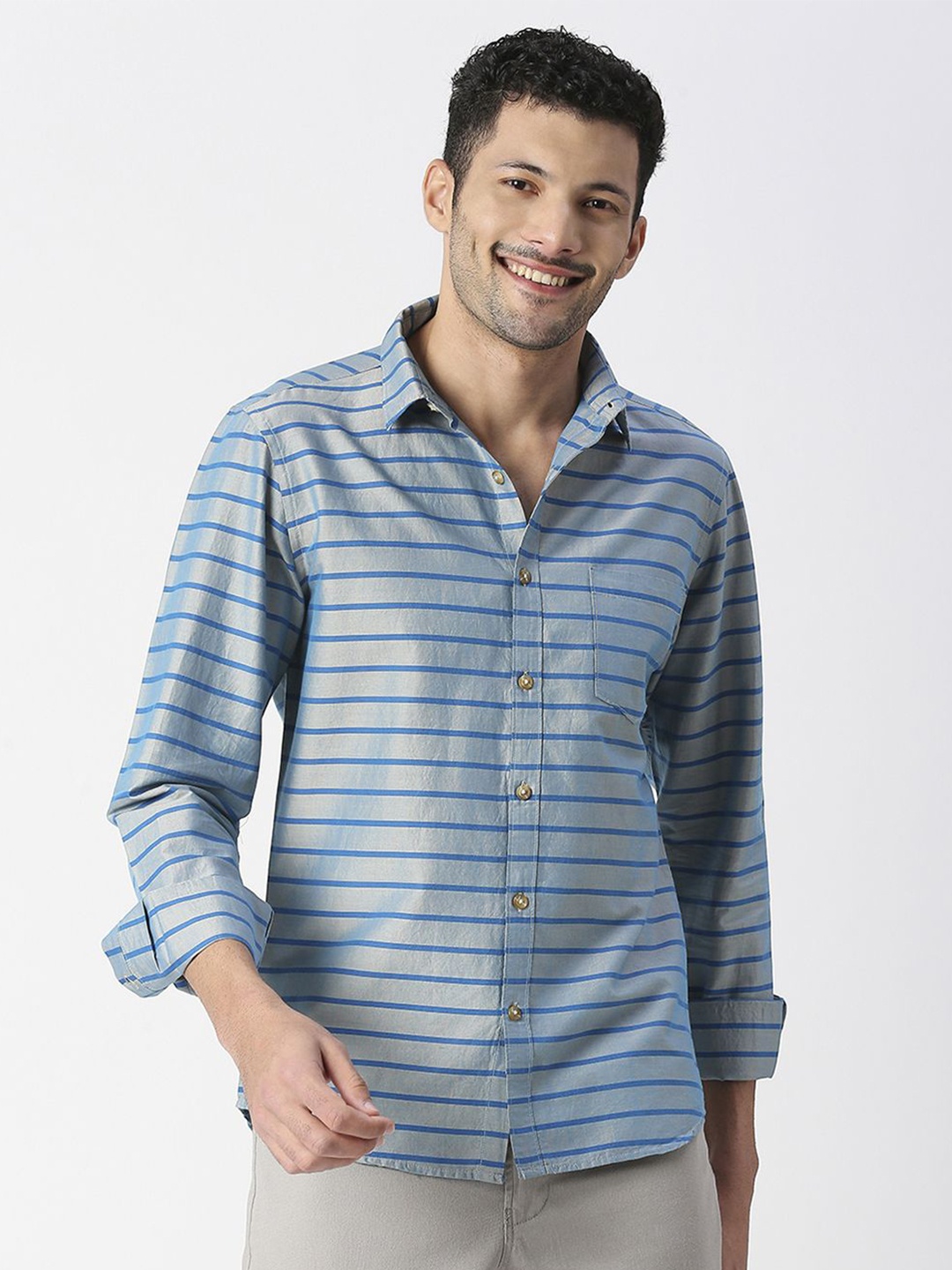 SNX Men Spread Collar Horizontal Striped Cotton Tailored Fit Casual Shirt, Blue
SNX Men Spread Collar Horizontal Striped Cotton Tailored Fit Casual Shirt, Blue