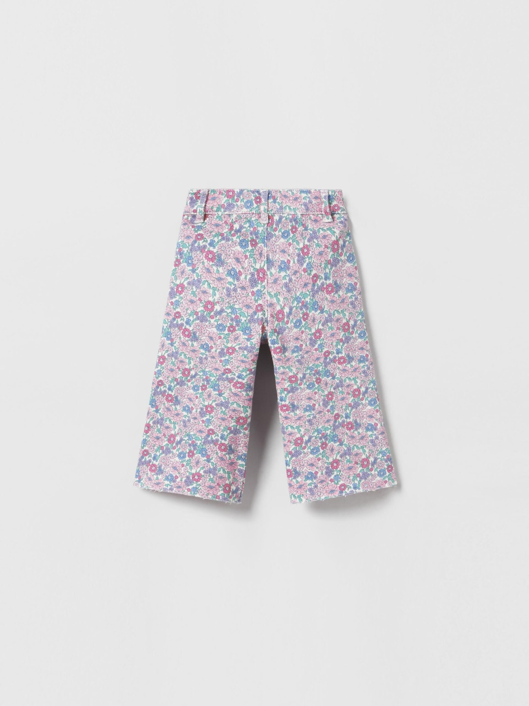 ZARA Unisex Pink Trousers
ZARA Unisex Pink Trousers