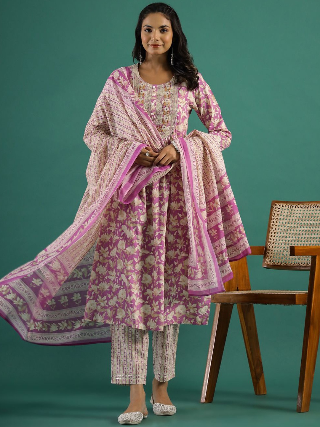 RangDeep Floral Printed Sequinned Pure Cotton A Line Kurta with Trousers & Dupatta, Purple
RangDeep Floral Printed Sequinned Pure Cotton A Line Kurta with Trousers & Dupatta, Purple