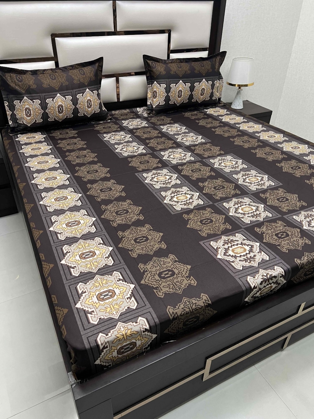 Pure Decor Cotton Queen Size Double Bed Bedsheet With 2 Pillow Covers 2.28m X 2.54m, Brown
Pure Decor Cotton Queen Size Double Bed Bedsheet With 2 Pillow Covers 2.28m X 2.54m, Brown