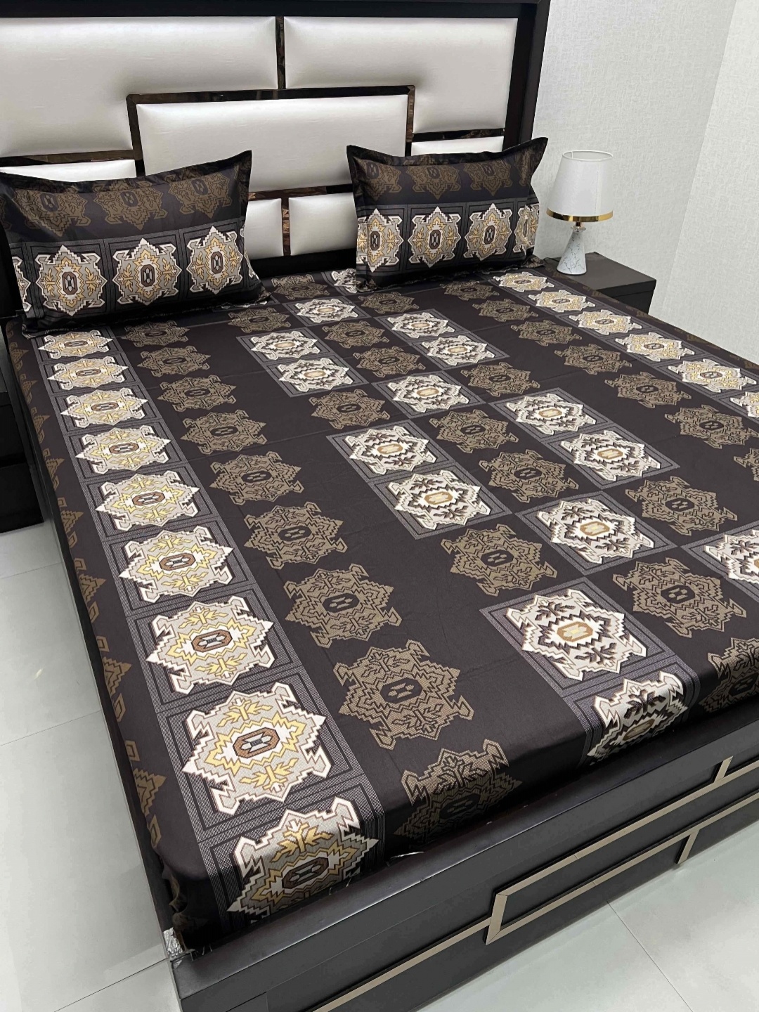 Pure Decor Cotton Queen Size Double Bed Bedsheet With 2 Pillow Covers 2.28m X 2.54m, Brown
Pure Decor Cotton Queen Size Double Bed Bedsheet With 2 Pillow Covers 2.28m X 2.54m, Brown