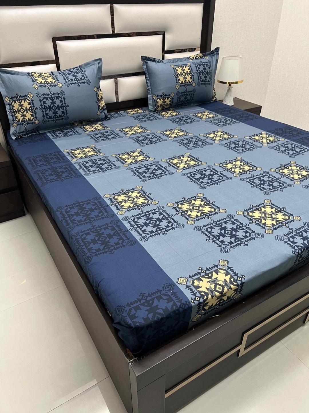 Pure Decor Cotton Queen Size Double Bed Bedsheet With 2 Pillow Covers 2.28m X 2.54m, Blue
Pure Decor Cotton Queen Size Double Bed Bedsheet With 2 Pillow Covers 2.28m X 2.54m, Blue