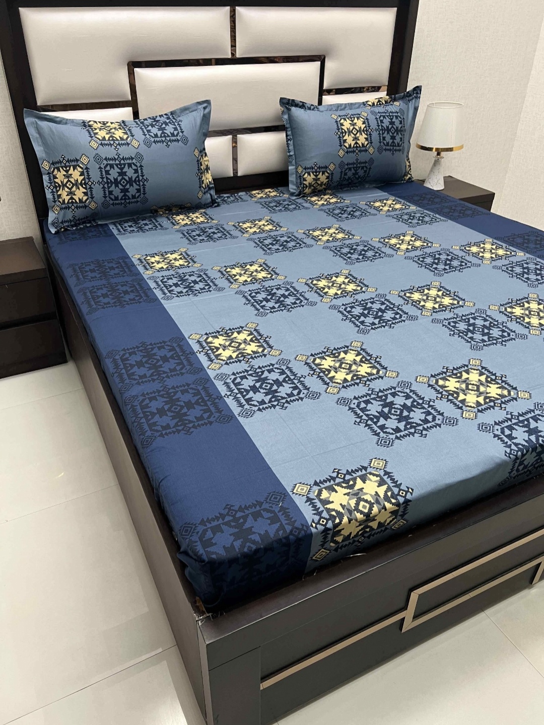 Pure Decor Cotton Queen Size Double Bed Bedsheet With 2 Pillow Covers 2.28m X 2.54m, Blue
Pure Decor Cotton Queen Size Double Bed Bedsheet With 2 Pillow Covers 2.28m X 2.54m, Blue