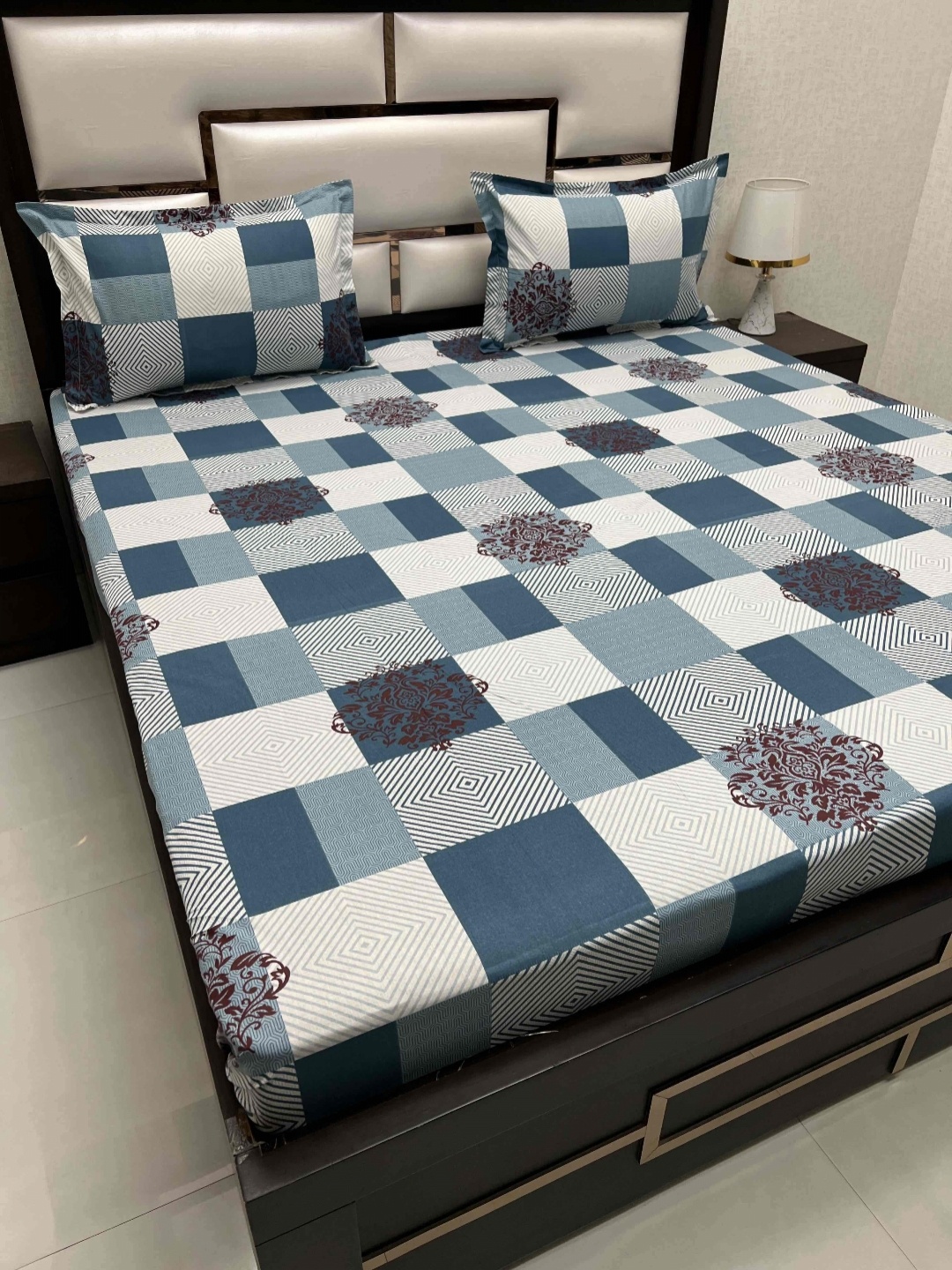 Pure Decor Passion Green Geometric 220 TC Pure Cotton Queen Bedsheet-2.28 m x 2.55 m
Pure Decor Passion Green Geometric 220 TC Pure Cotton Queen Bedsheet-2.28 m x 2.55 m