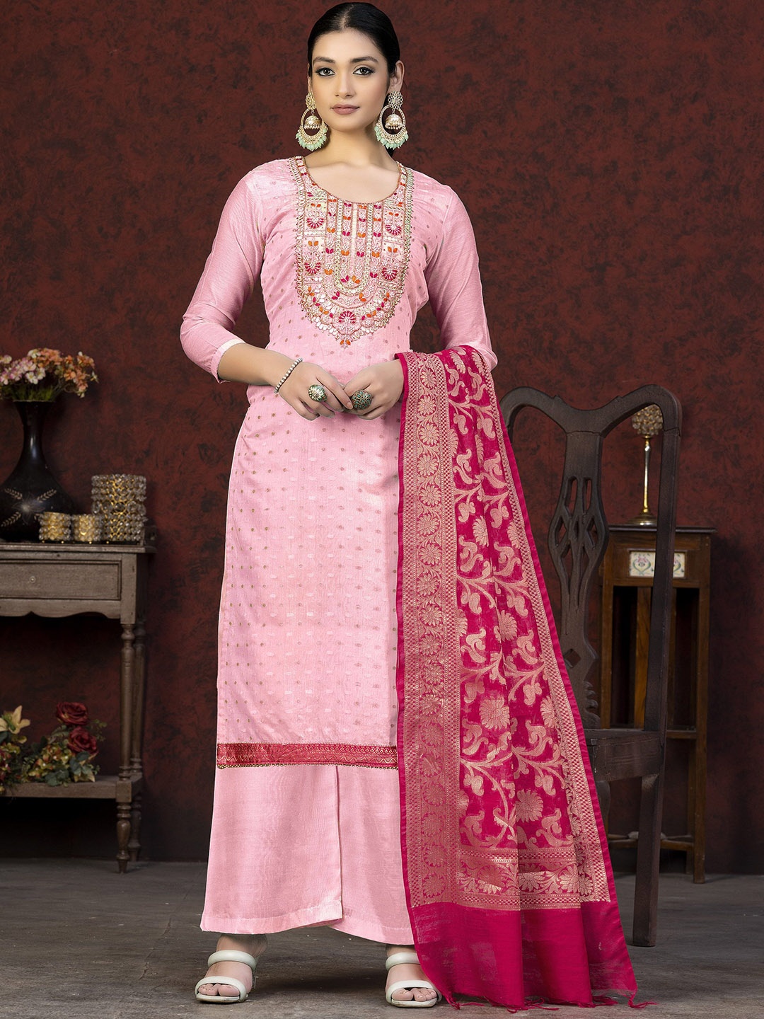 Maroosh Ethnic Motifs Embellished Beads and Stones Unstitched Dress Material, Pink
Maroosh Ethnic Motifs Embellished Beads and Stones Unstitched Dress Material, Pink