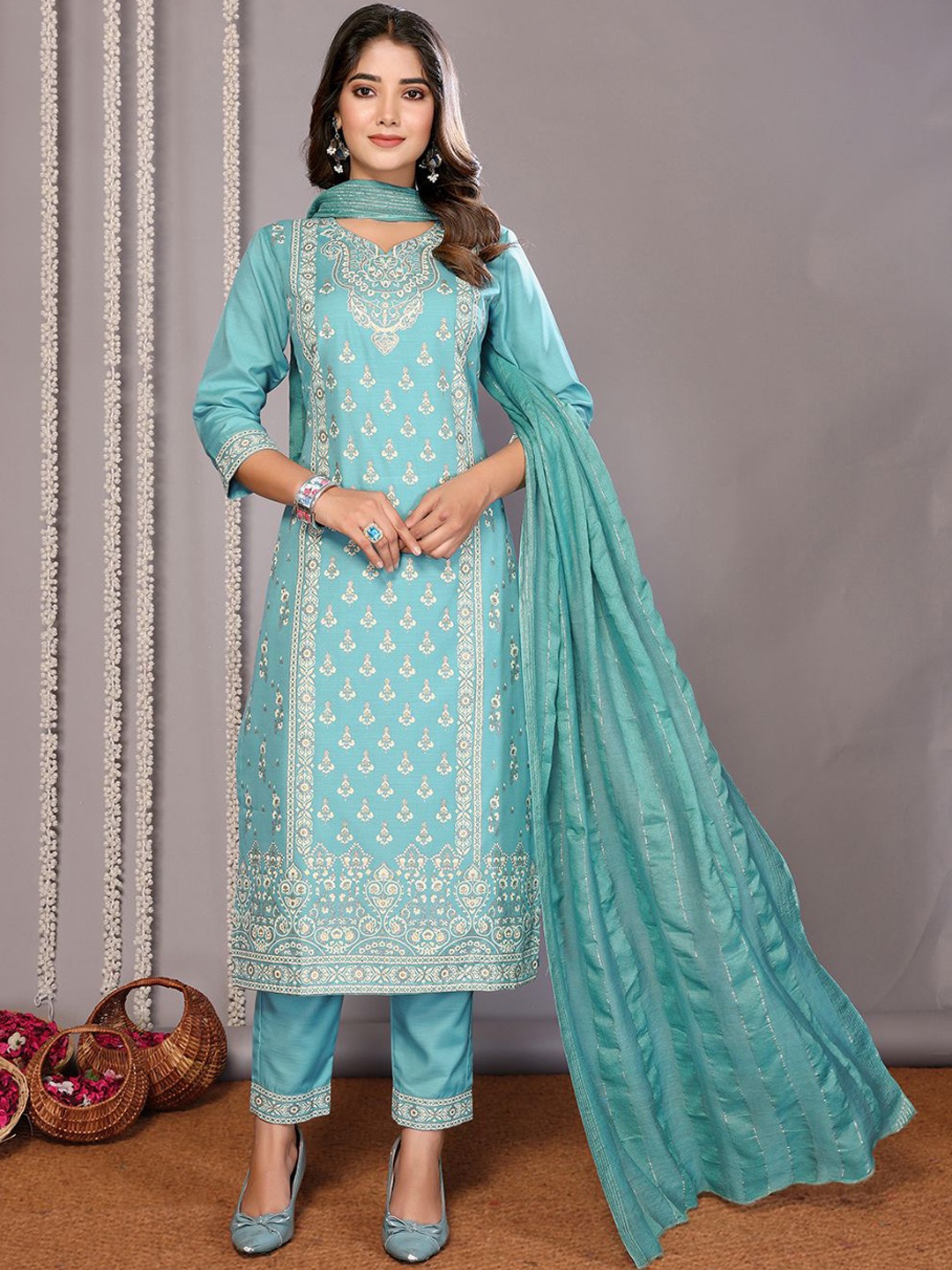 Royal Export Floral Printed Straight Kurta With Trouser & Dupatta, Turquoise blue
Royal Export Floral Printed Straight Kurta With Trouser & Dupatta, Turquoise blue