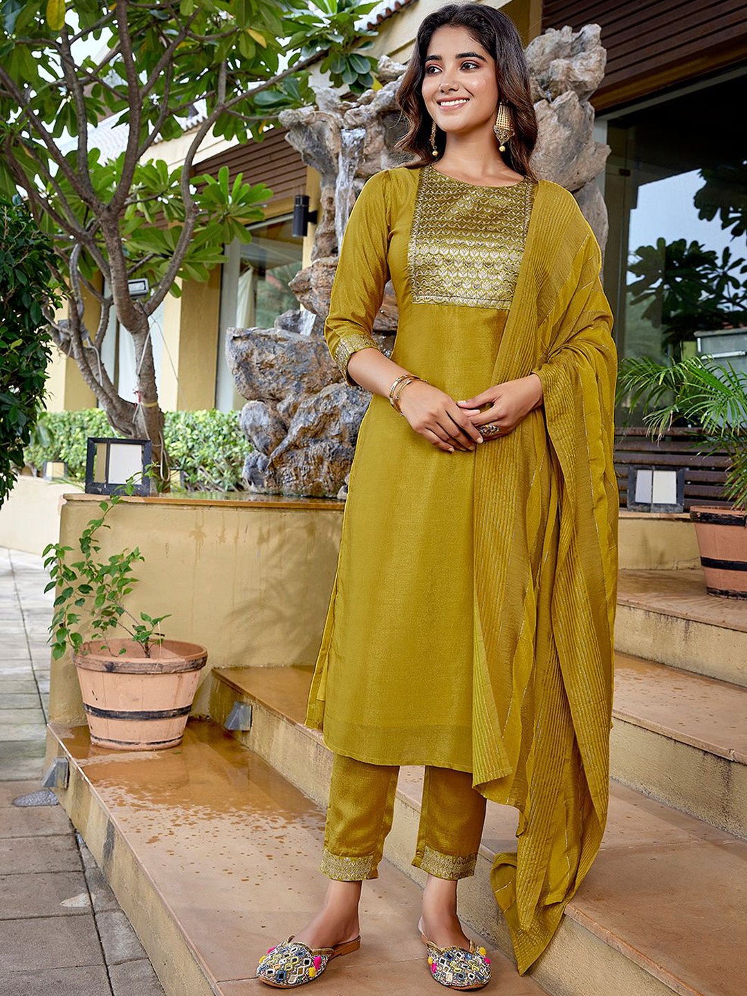 Royal Export Floral Yoke Design Embroidered Straight Kurta with Trousers & Dupatta, Mustard
Royal Export Floral Yoke Design Embroidered Straight Kurta with Trousers & Dupatta, Mustard