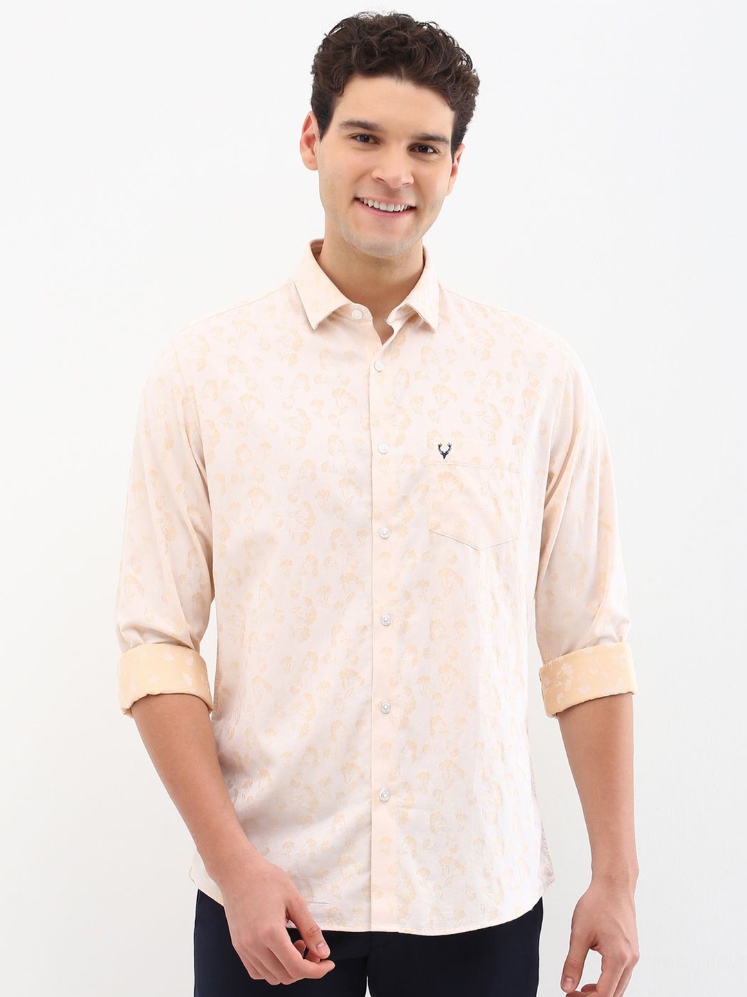 Allen Solly Men Classic Spread Collar Floral Printed Cotton Slim Fit Casual Shirt, Beige
Allen Solly Men Classic Spread Collar Floral Printed Cotton Slim Fit Casual Shirt, Beige