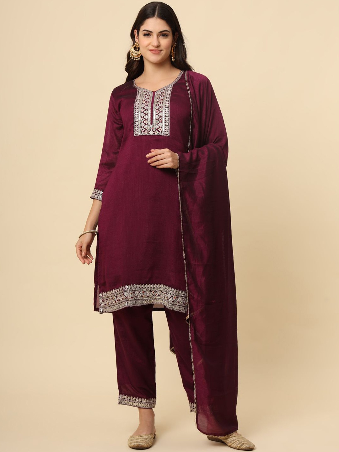 HERE&NOW Megha1 Floral Yoke Design Straight Thread Work Kurta with Trouser & Dupatta, Maroon
HERE&NOW Megha1 Floral Yoke Design Straight Thread Work Kurta with Trouser & Dupatta, Maroon