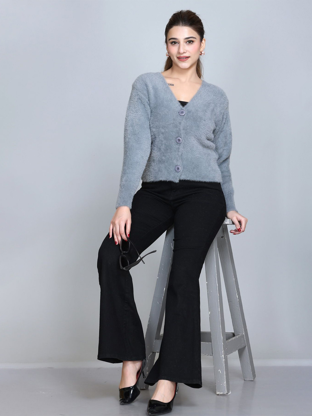 Winter Wonders Women Woollen Long Sleeves Crop Cardigan, Grey 
Winter Wonders Women Woollen Long Sleeves Crop Cardigan, Grey