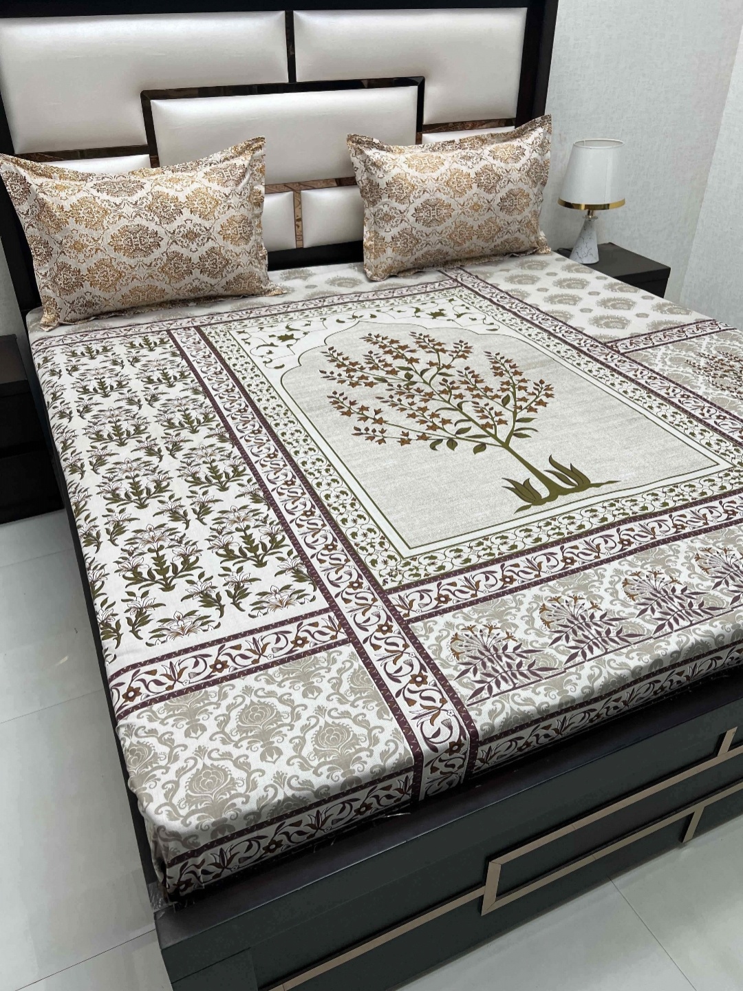 Pure Decor Cotton King Size Double Bed Bedsheet With 2 Pillow Covers 2.74m X 2.74m, Brown
Pure Decor Cotton King Size Double Bed Bedsheet With 2 Pillow Covers 2.74m X 2.74m, Brown