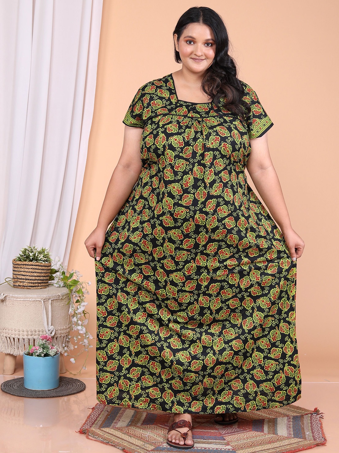 JAIPZZ APPARELS Women Pure Cotton Printed Short Sleeves Square Neck Maxi Nightdress, Green
JAIPZZ APPARELS Women Pure Cotton Printed Short Sleeves Square Neck Maxi Nightdress, Green