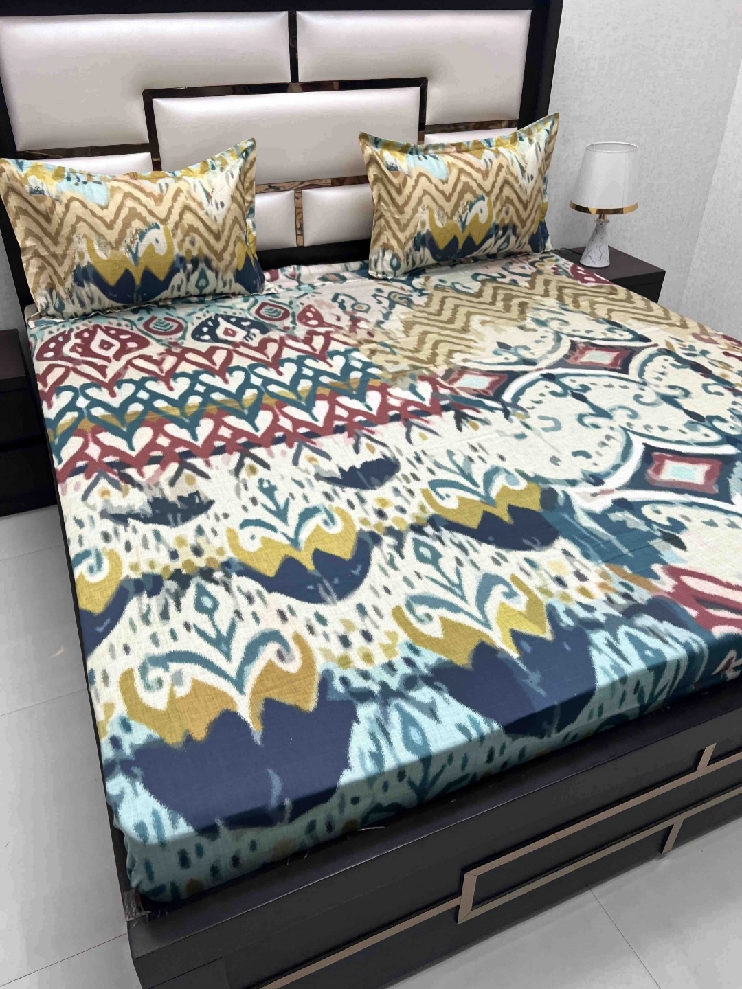 Pure Decor Cotton King Size Double Bed Bedsheet With 2 Pillow Covers 2.74m X 2.74m, Beige
Pure Decor Cotton King Size Double Bed Bedsheet With 2 Pillow Covers 2.74m X 2.74m, Beige