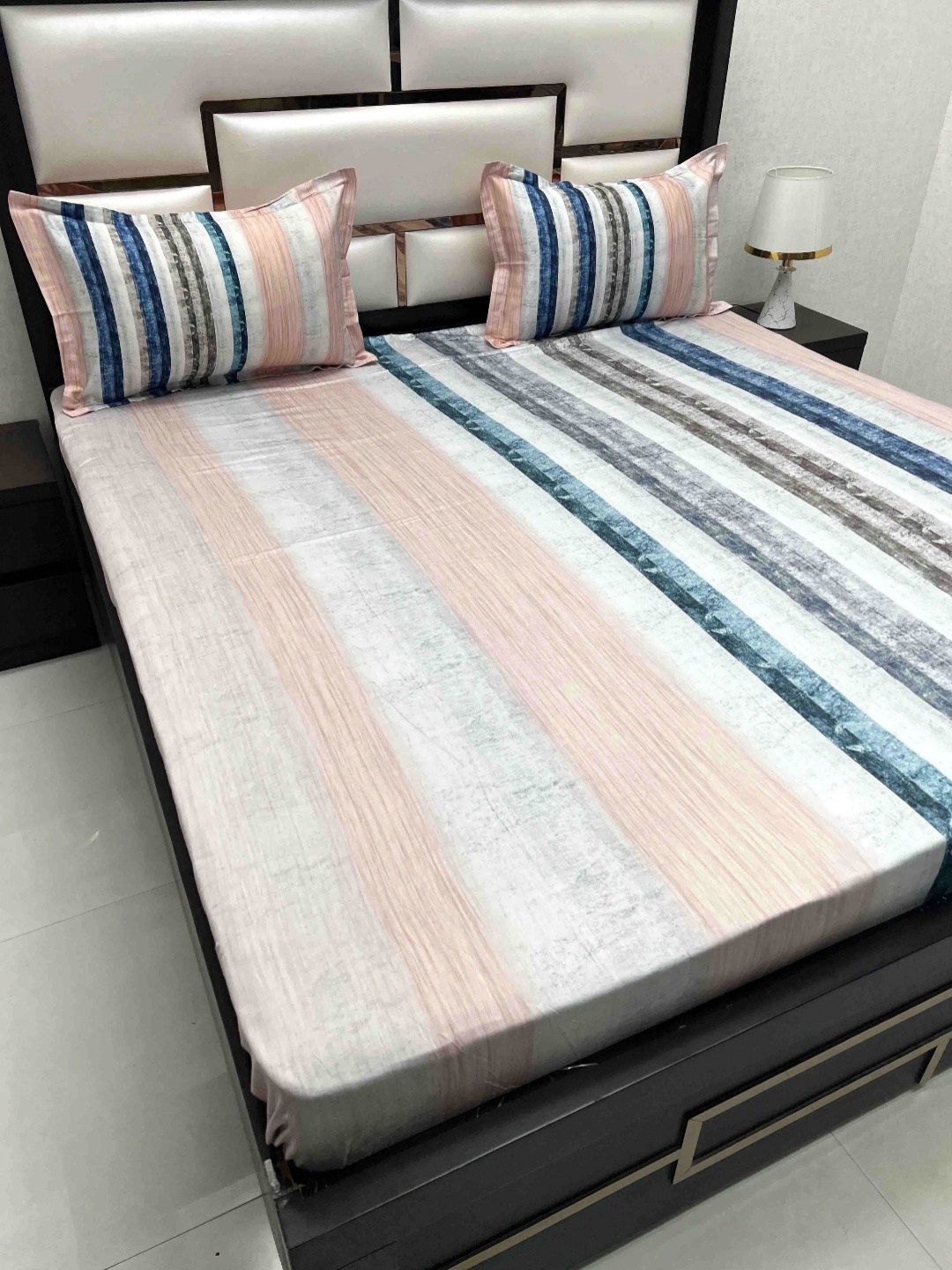Pure Decor Cotton King Size Double Bed Bedsheet With 2 Pillow Covers 2.74m X 2.74m, Pink
Pure Decor Cotton King Size Double Bed Bedsheet With 2 Pillow Covers 2.74m X 2.74m, Pink