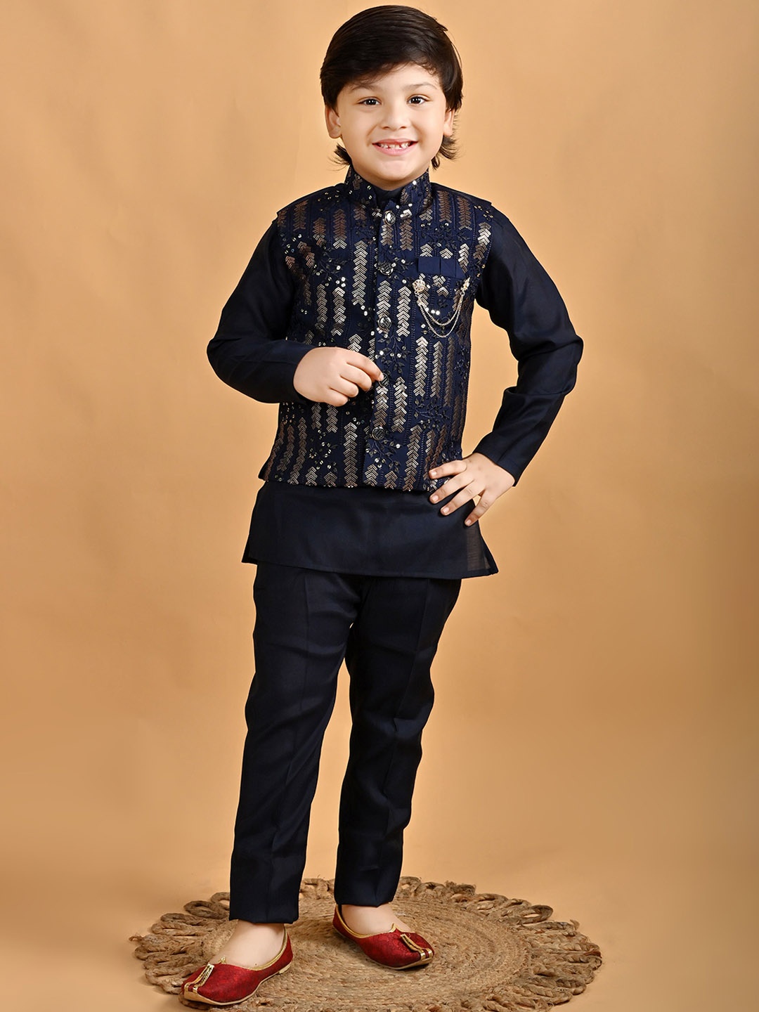 BT DEZINES Boys Pure Cotton Straight Kurta With Trouser & Sequinned Waistcoat, Navy blue
BT DEZINES Boys Pure Cotton Straight Kurta With Trouser & Sequinned Waistcoat, Navy blue